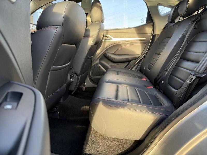 Occasion MG MOTOR ZS 1.0 T-GDi 111ch Luxury GARANTIE 12-2030 2023 Cosmic Silver métallisée 16890 € à Forbach