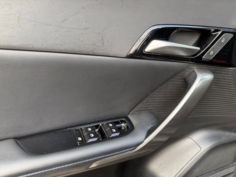 Used MG MOTOR MG4 EV 204ch - 64kWh Luxury MY23 2023 Pebble Black métallisé € 19990 in Forbach