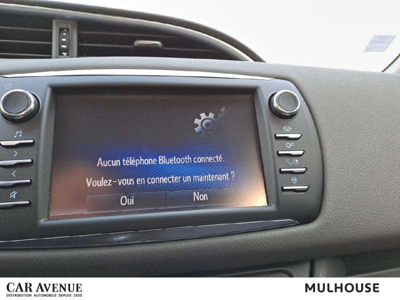 Used TOYOTA Yaris 110 VVT-i Design Y20 5p MY19 garantie 12 mois 2019 Blanc € 13490 in Mulhouse