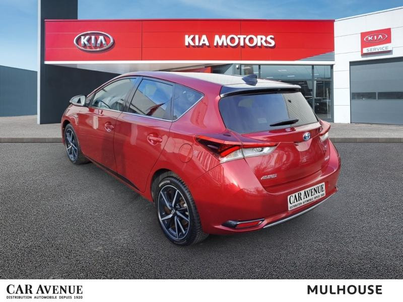 Occasion TOYOTA Auris HSD 136h Collection garantie 12 mois 2018 Rouge Allure bi-ton Toit Noir 15990 € à Mulhouse