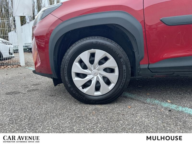 Occasion TOYOTA Yaris Cross 116h Design MY22  GARANTIE 12 MOIS 2022 Rouge Intense (M) 20490 € à Mulhouse