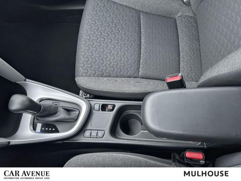 Occasion TOYOTA Yaris Cross 116h Design MY22  GARANTIE 12 MOIS 2022 Rouge Intense (M) 20490 € à Mulhouse