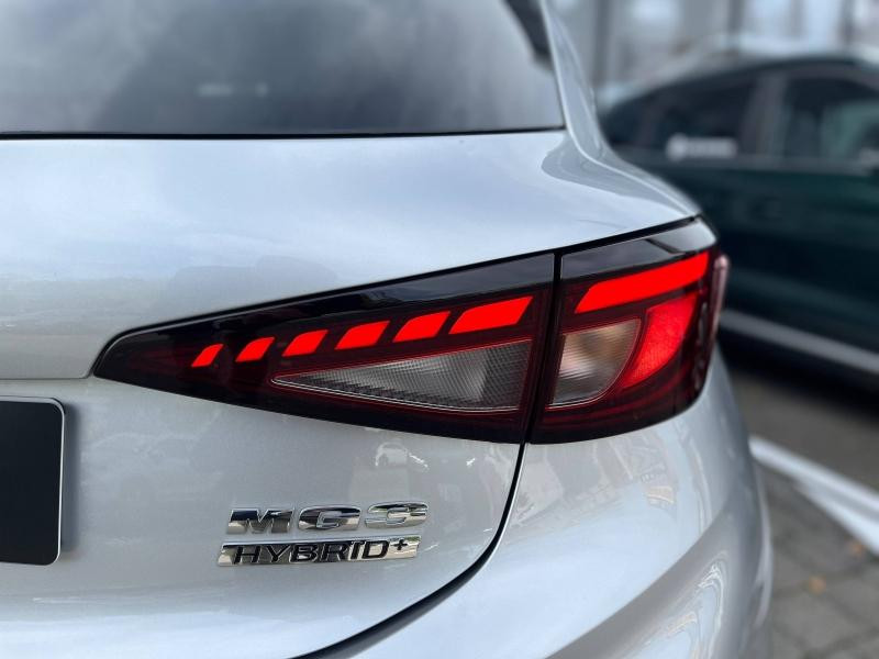 Occasion MG MOTOR MG3 Hybrid+ 195ch Luxury BVA GPS CAMERA GARANTIE 7 ANS 2025 Cosmic Silver métallisé 19990 € à Mulhouse