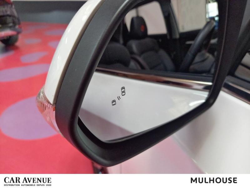 Used MG MOTOR ZS 1.0 T-GDi 111ch Luxury Garantie 12/30 TOP CarPlay Sièges chauffants LED 2023 Blanc € 16990 in Mulhouse