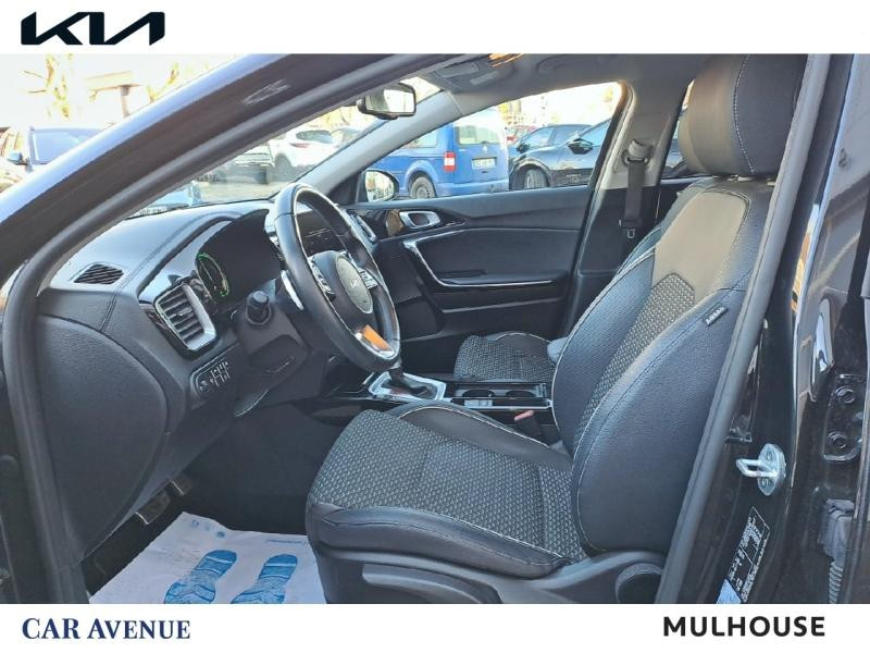 Occasion KIA XCeed 1.6 GDi 141PHEV Black & White Edition DCT6 Garantie 12 mois CarPlay Caméra 2021 Noir Basalte métallisé 16990 € à Mulhouse