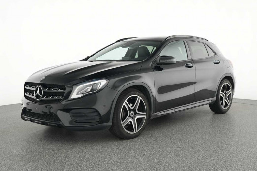 Used MERCEDES-BENZ GLA GLA 180 AMG Line 2019 Gris € 28,890 in Arlon