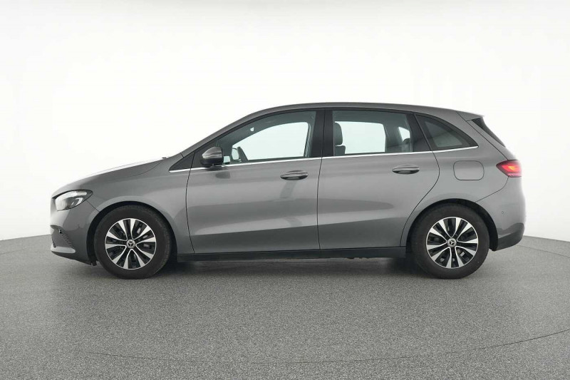 Occasion MERCEDES-BENZ Classe B B 180 d 2023 Gris 26890 € à Arlon