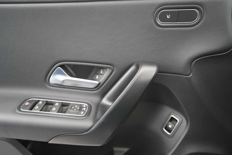 Occasion MERCEDES-BENZ A 250 A 250 e Style 2022 Bleu 26890 € à Arlon