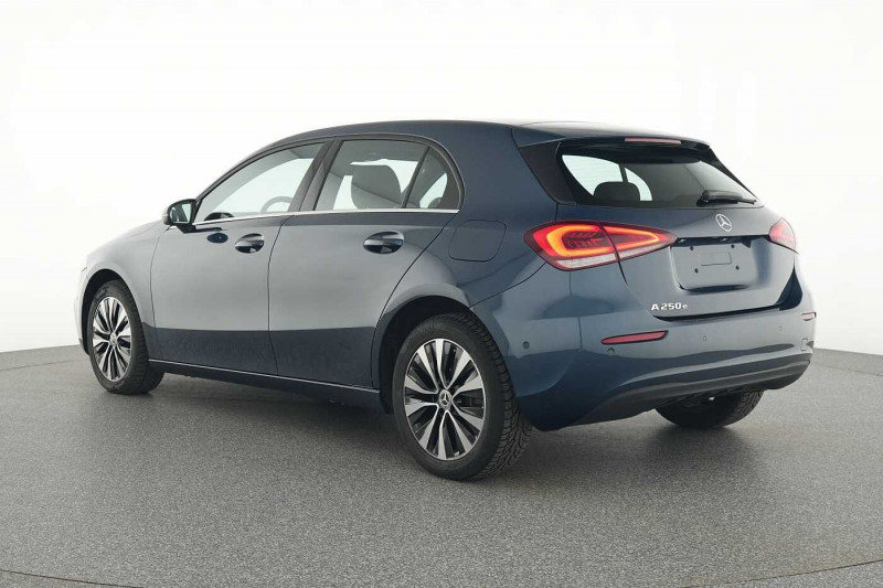 Occasion MERCEDES-BENZ A 250 A 250 e Style 2022 Bleu 26890 € à Arlon