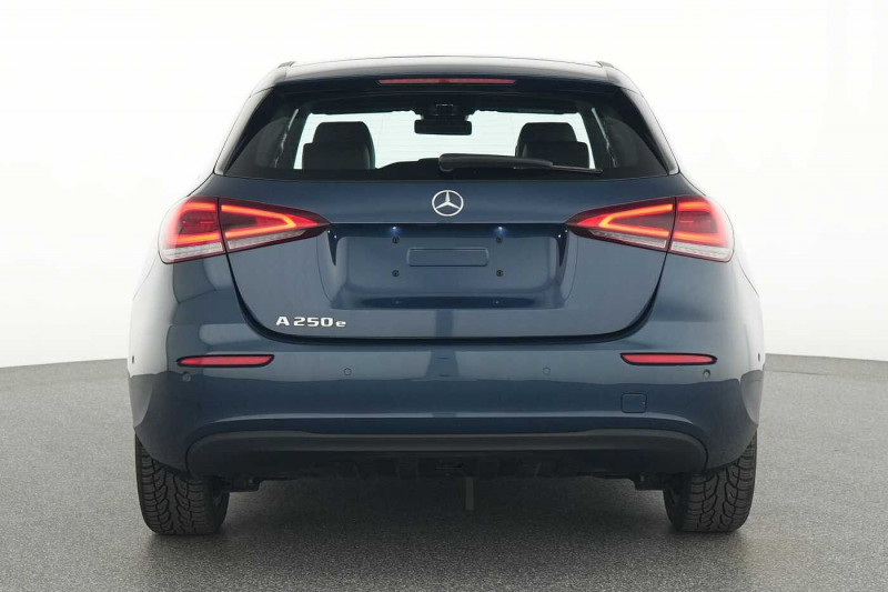 Occasion MERCEDES-BENZ A 250 A 250 e Style 2022 Bleu 26890 € à Arlon