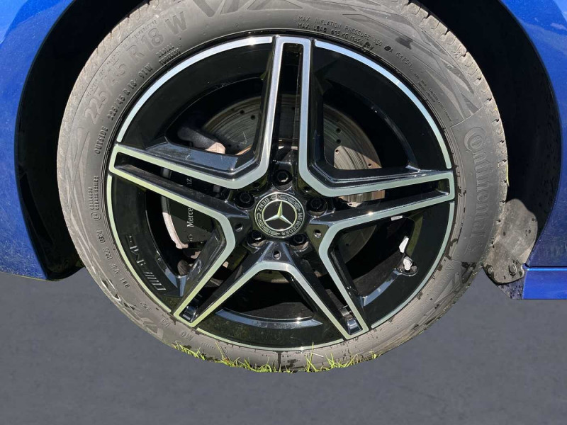Used MERCEDES-BENZ CLA CLA 200 d Coupé AMG Line 2024 Bleu € 38890 in Arlon