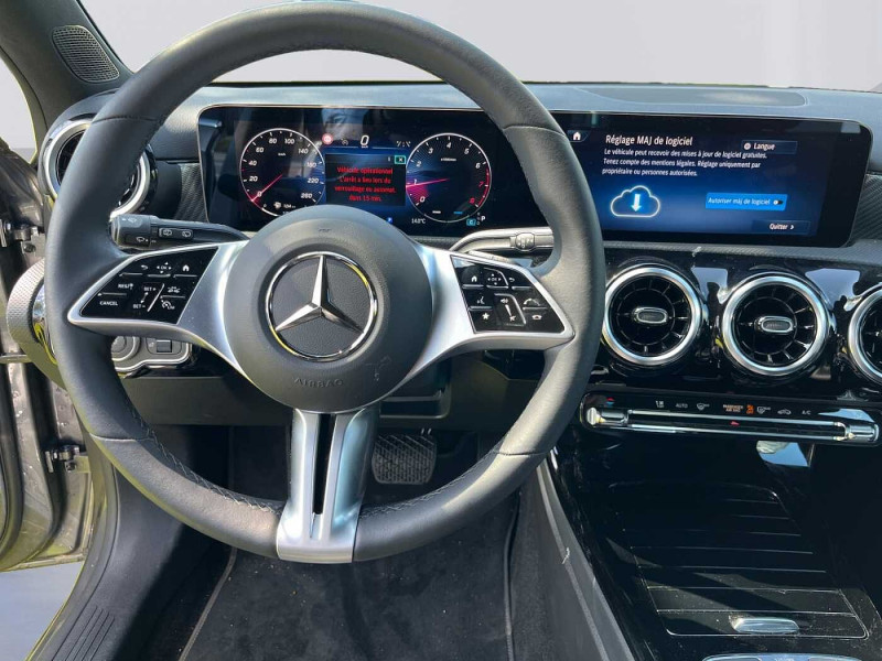 Occasion MERCEDES-BENZ Classe A A 180 Progressive 2024 Gris 31890 € à Arlon
