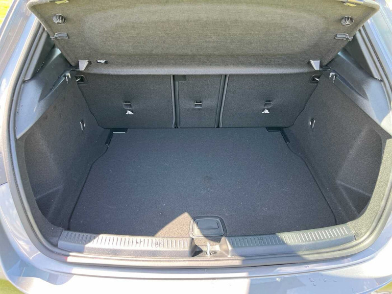 Occasion MERCEDES-BENZ Classe A A 180 Progressive 2024 Gris 31890 € à Arlon