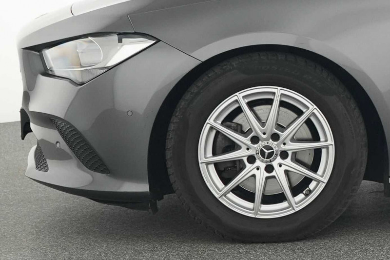 Used MERCEDES-BENZ CLA CLA 180 d Shooting Brake 2022 Gris € 26890 in Arlon