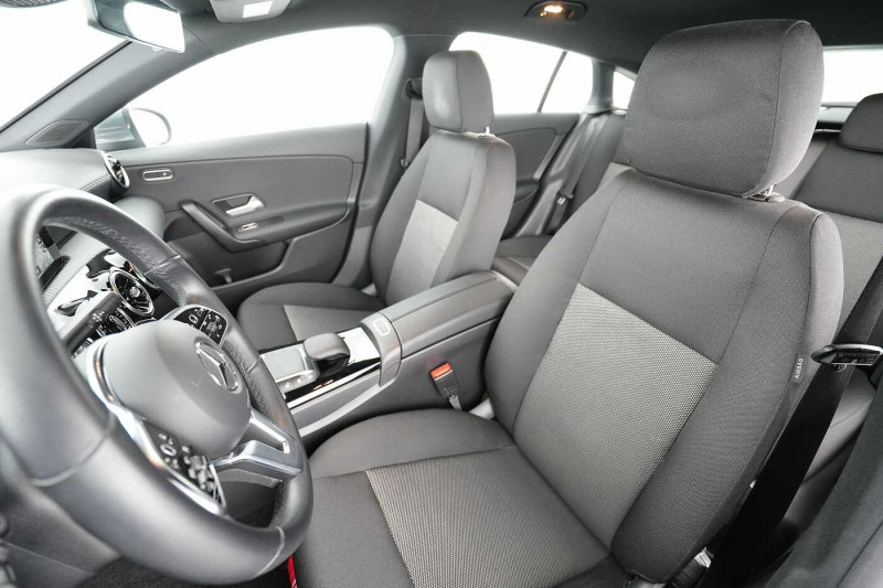 Used MERCEDES-BENZ CLA CLA 180 d Shooting Brake 2022 Gris € 26890 in Arlon