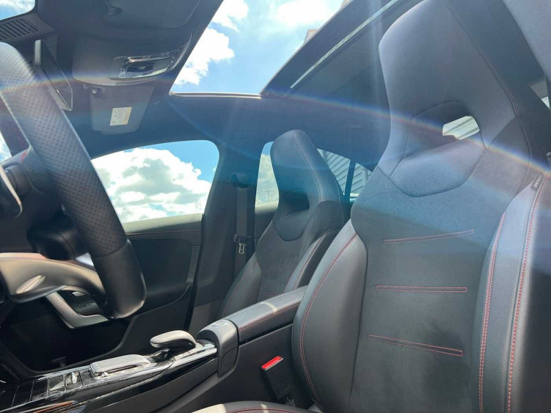 Used MERCEDES-BENZ CLA 35 AMG AMG CLA 35 4MATIC Coupé 2022 Noir € 43890 in Arlon