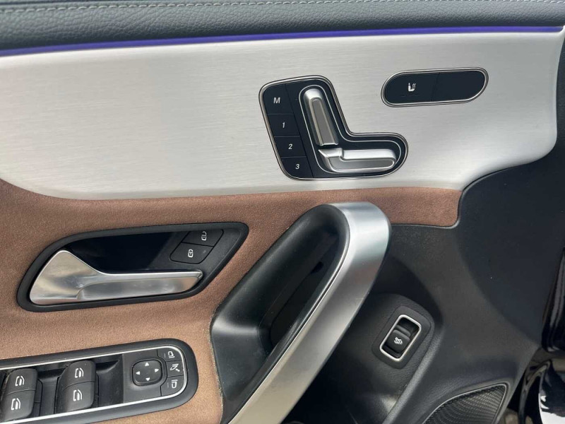 Occasion MERCEDES-BENZ CLA CLA 180 Coupé AMG Line 2023 Noir 34890 € à Arlon