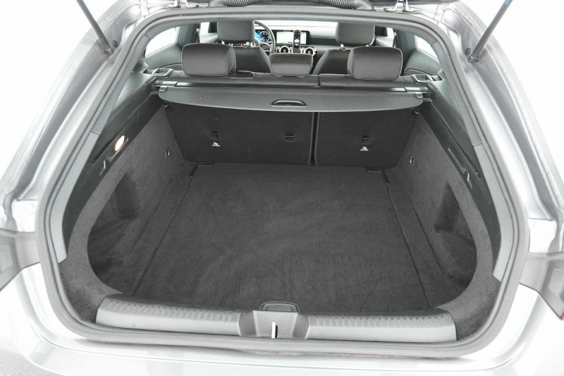 Occasion MERCEDES-BENZ CLA CLA 180 d Shooting Brake 2022 Gris 25390 € à Arlon