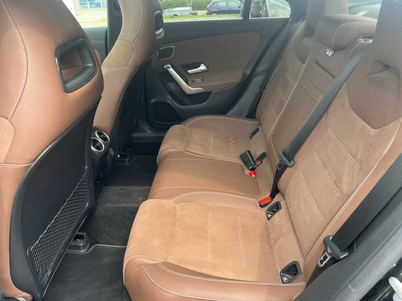 Occasion MERCEDES-BENZ CLA CLA 180 Coupé AMG Line 2023 Noir 34890 € à Arlon