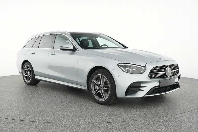 Occasion MERCEDES-BENZ E 300 E 300 de 4MATIC Break AMG Line 2022 Argent 44900 € à Beyne-Heusay