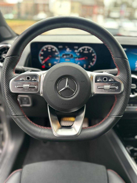 Used MERCEDES-BENZ GLB 180 GLB 180 AMG Line 7 places 2023 Gris € 45890 in Beyne-Heusay