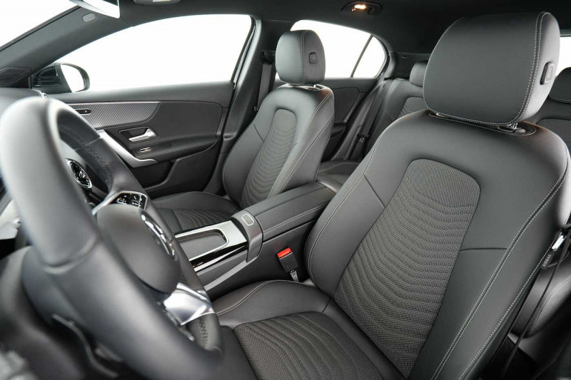 Occasion MERCEDES-BENZ A 250 A 250 e 2023 Noir 30900 € à Beyne-Heusay