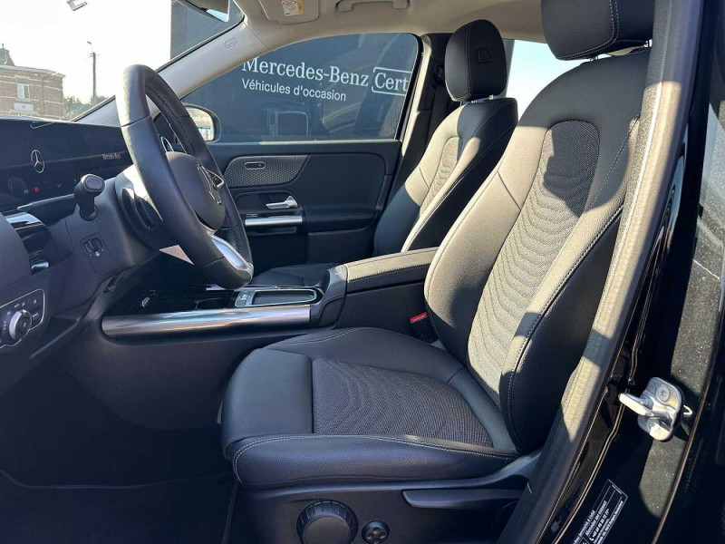 Used MERCEDES-BENZ GLA GLA 200 d Progressive 2023 Noir € 41890 in Beyne-Heusay
