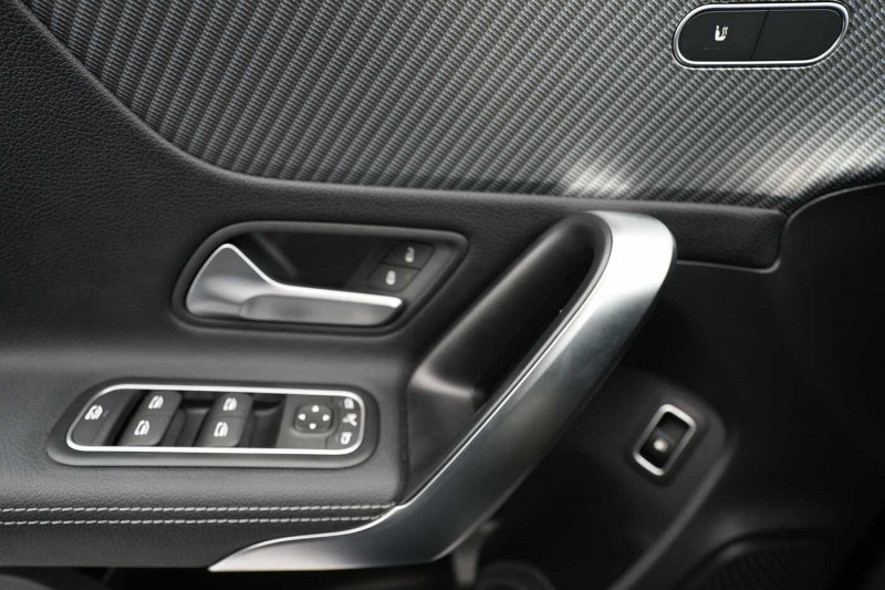 Occasion MERCEDES-BENZ A 250 A 250 e 2023 Noir 30900 € à Beyne-Heusay