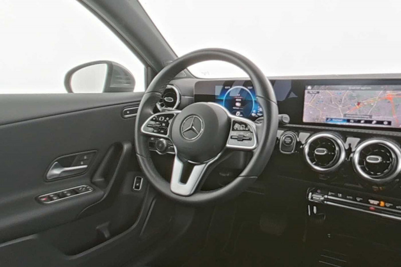 Occasion MERCEDES-BENZ A 250 A 250 e 2022 Gris 26890 € à Beyne-Heusay