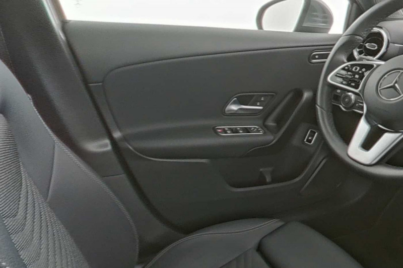 Occasion MERCEDES-BENZ A 250 A 250 e 2022 Gris 26890 € à Beyne-Heusay