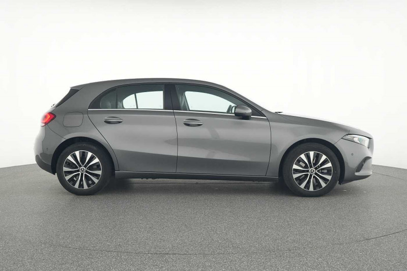 Occasion MERCEDES-BENZ A 250 A 250 e 2022 Gris 26890 € à Beyne-Heusay