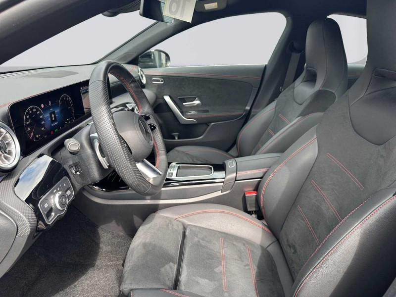 Occasion MERCEDES-BENZ CLA CLA 250 e Coupé AMG Line 2024 Noir 39890 € à Beyne-Heusay