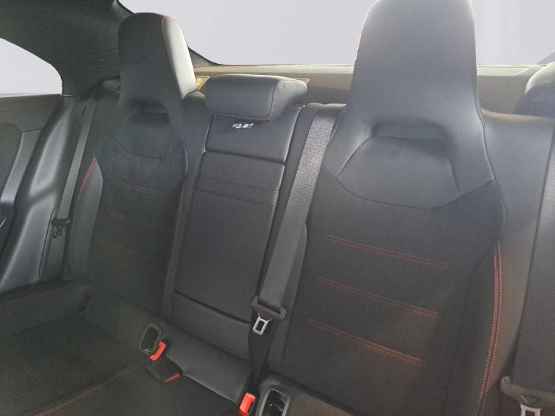 Used MERCEDES-BENZ CLA CLA 200 Coupé AMG Line 2024 Noir € 39890 in Beyne-Heusay