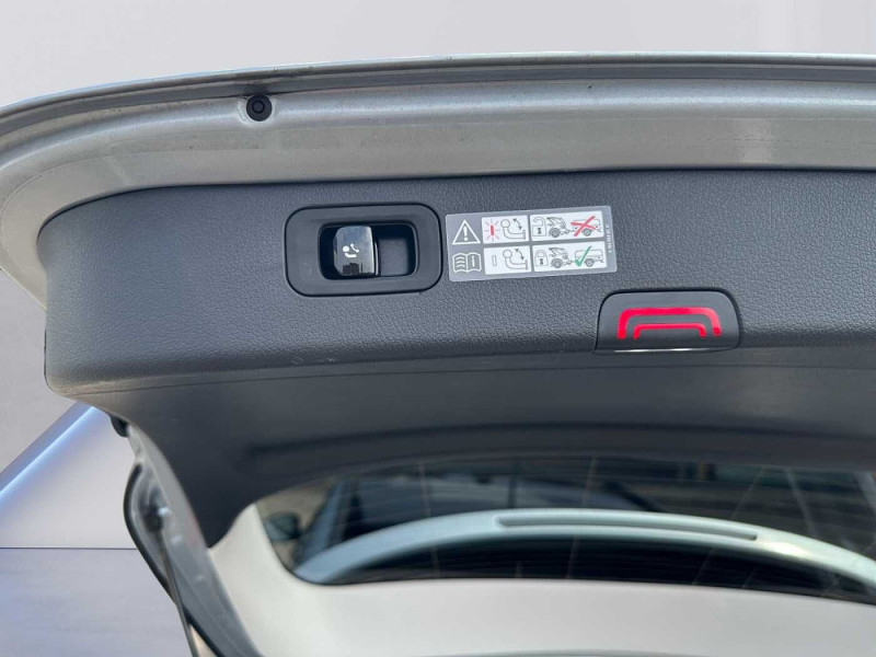 Used MERCEDES-BENZ Classe C C 200 d Break AMG Line 2024 Argent € 45890 in Beyne-Heusay