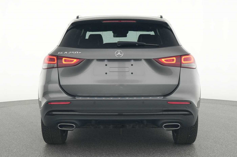 Occasion MERCEDES-BENZ GLA 250 GLA 250 e AMG Line 2023 Gris 40890 € à Beyne-Heusay