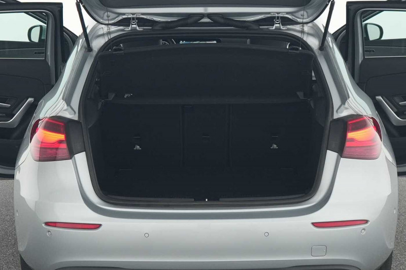 Occasion MERCEDES-BENZ Classe A A 180 Business Line 2024 Gris 27890 € à Beyne-Heusay