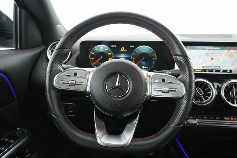 Occasion MERCEDES-BENZ GLA 250 GLA 250 e AMG Line 2023 Gris 40890 € à Beyne-Heusay