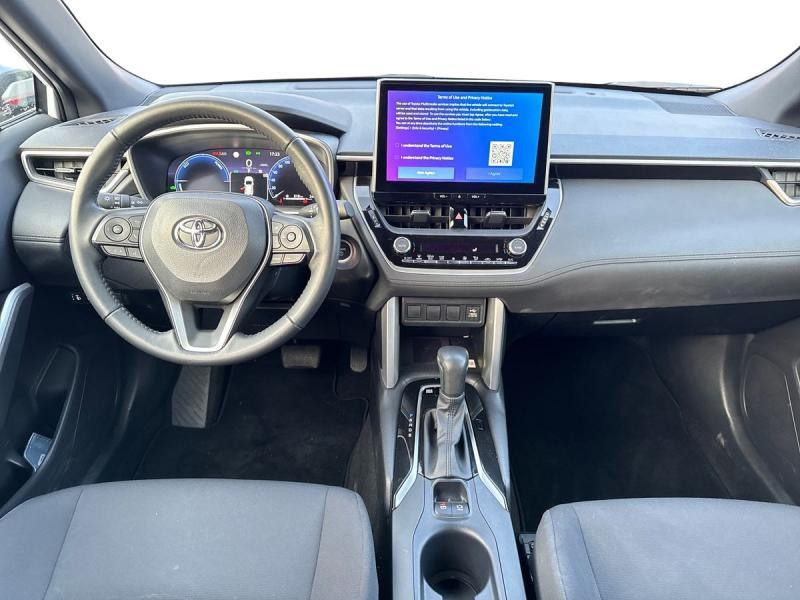 Occasion TOYOTA Corolla Cross 1.8 STYLE 2023 WHITE 32990 € à Diekirch