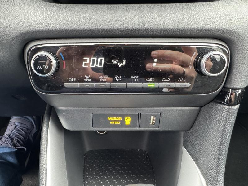 Occasion TOYOTA Yaris 1.5 Dynamic 2023 GREY 22490 € à Diekirch