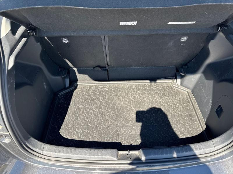 Occasion TOYOTA Yaris 1.5 Dynamic 2023 GREY 22490 € à Diekirch