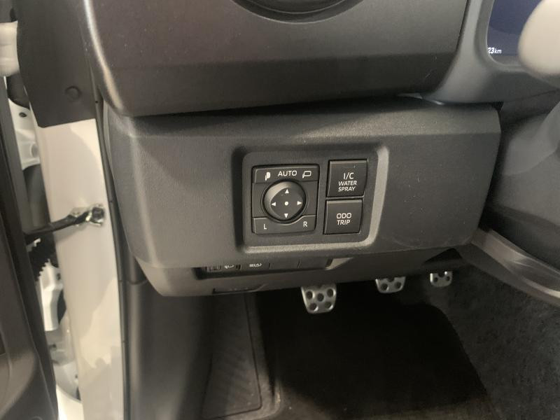 Occasion TOYOTA Yaris 1.6 GR4 2025 WHITE 49900 € à Diekirch