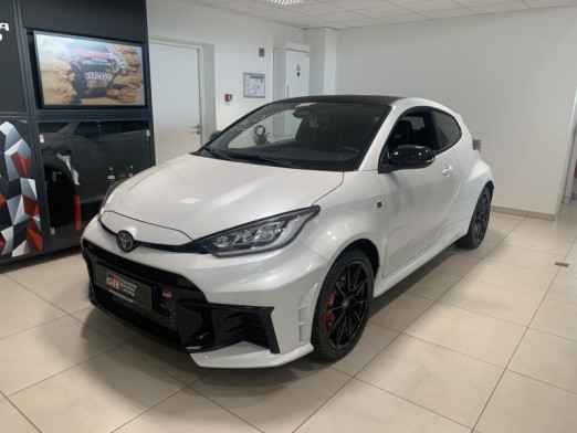 Occasion TOYOTA Yaris 1.6 GR4 2025 WHITE 49 900 € à Diekirch