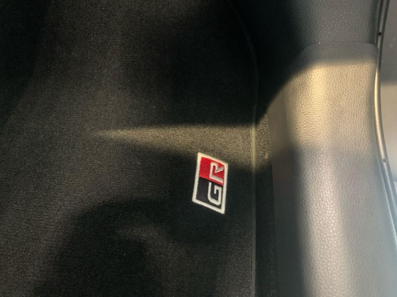 Occasion TOYOTA Yaris 1500 Cross Design GR Sport  GREY 41170 € à Diekirch