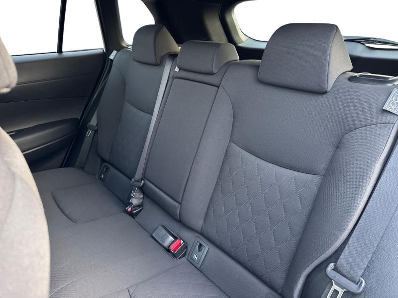 Occasion TOYOTA Corolla Cross 1.8 STYLE 2023 WHITE 32490 € à Diekirch