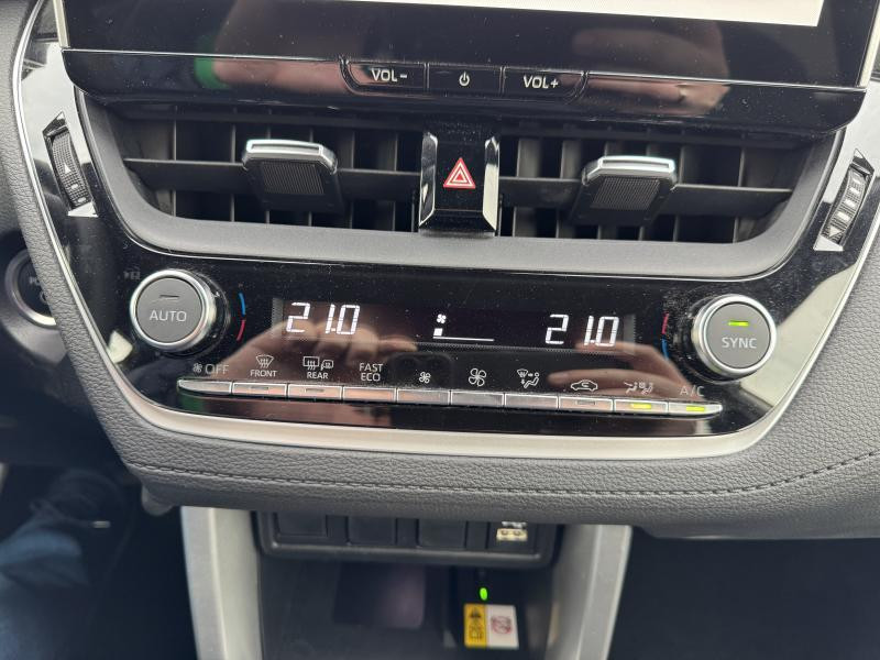 Occasion TOYOTA Corolla Cross 1.8 STYLE 2023 WHITE 32490 € à Diekirch