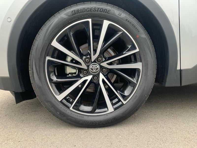 Used TOYOTA C-HR 1800 PREMIUM  GREY € 46704 in Diekirch