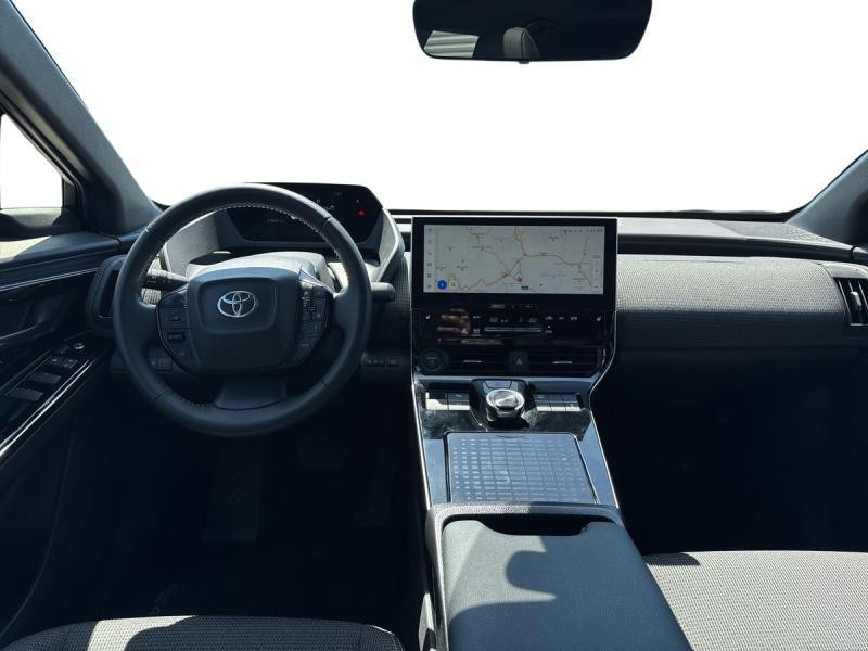 Used TOYOTA bZ4X EV 2WD AT Style 2023 GREY € 39990 in Diekirch