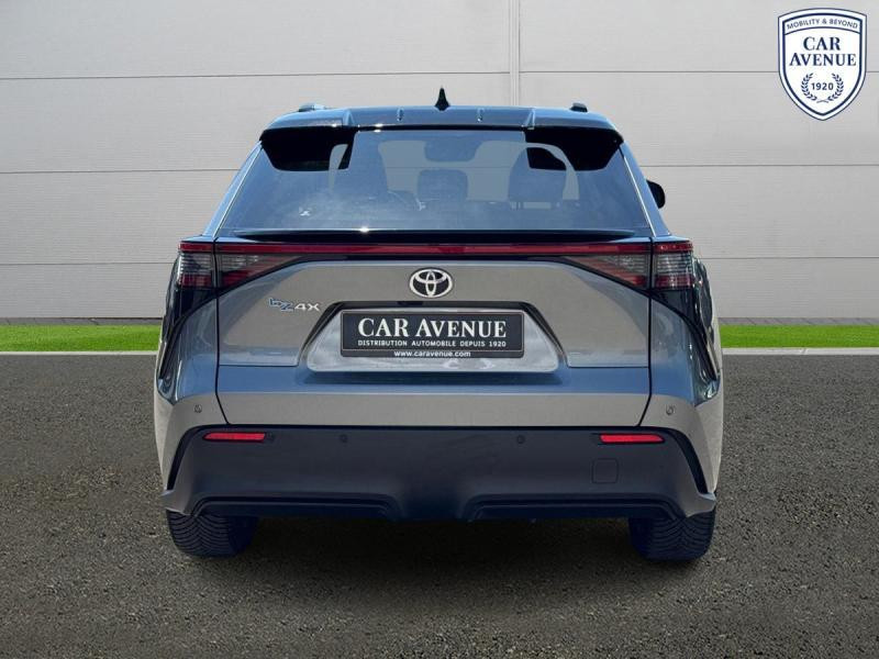 Used TOYOTA bZ4X EV 2WD AT Style 2023 GREY € 39990 in Diekirch
