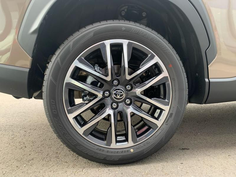 Occasion TOYOTA Corolla Cross 1800 STYLE + Sun Pack  BROWN 41830 € à Diekirch