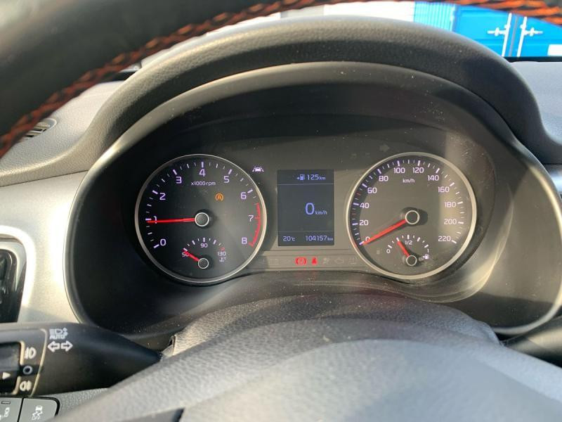 Occasion KIA Stonic 1.0 essence Collection 2020 GREY 11490 € à Diekirch